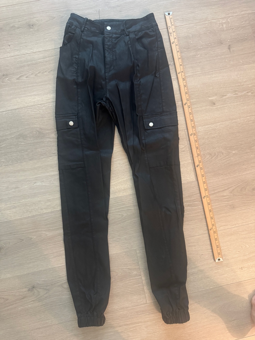 Tiger Mist Black Cargo Jogger Pants - Picture 3 of 6